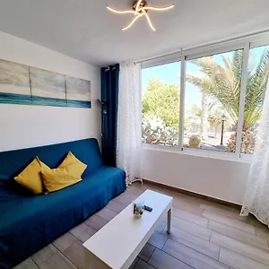 Luca 05 En Playa Roca Apartment
